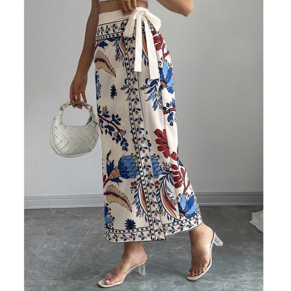 Dresses & Skirts - Boho Floral Print Wide Tie Stretchy Waist Skirt